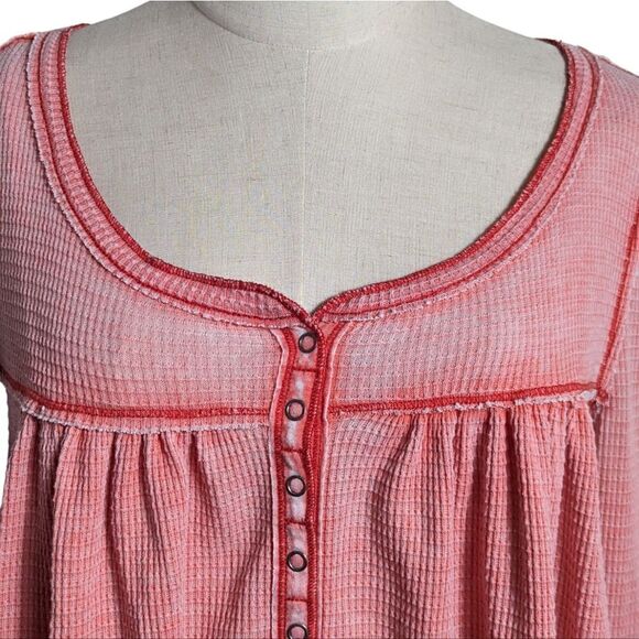Free People Red Distressed Waffle Knit Babydoll Top - Picture 2 of 7
